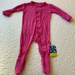 KicKee Pants 3-6 months Footsie